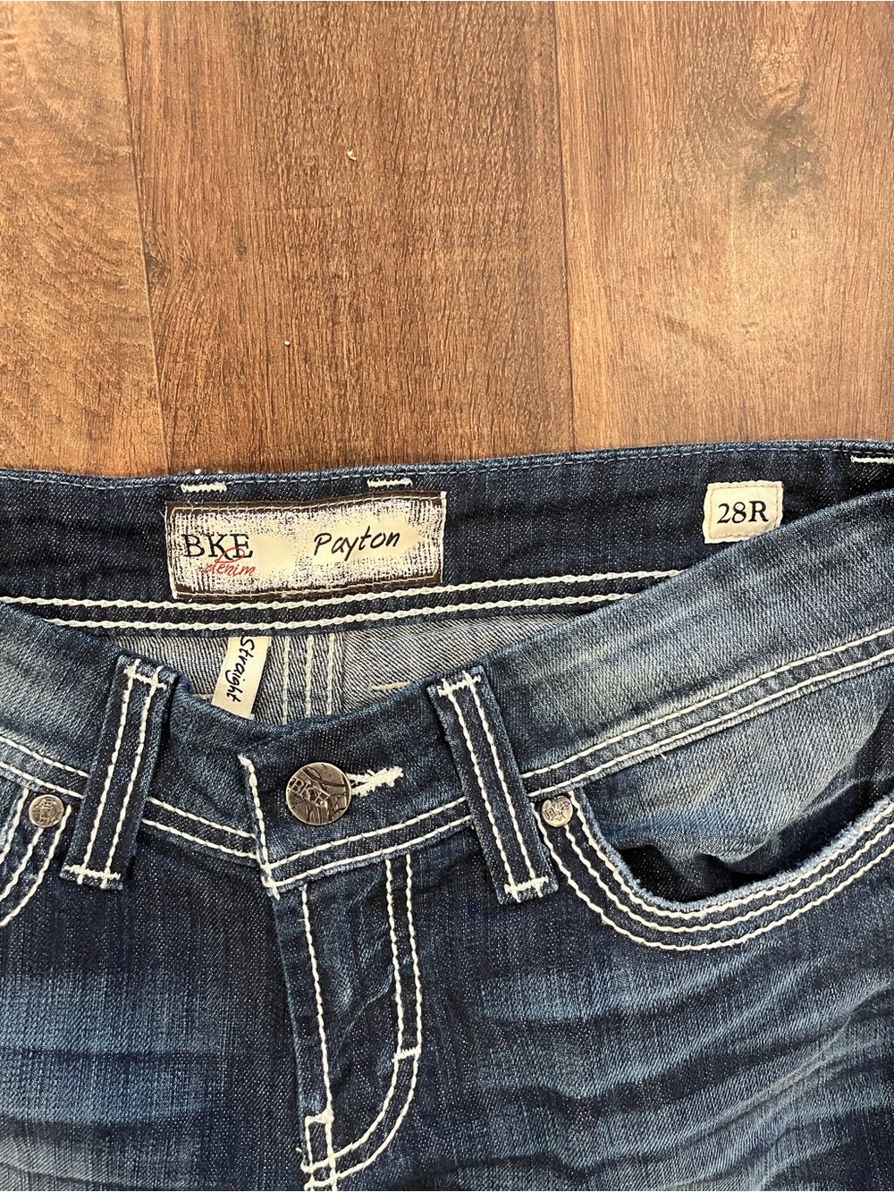 BKE Denim Jeans "Payton" Women Size 28R (28x31.5) Straight Western Buckle Rodeo - Picture 2 of 7
